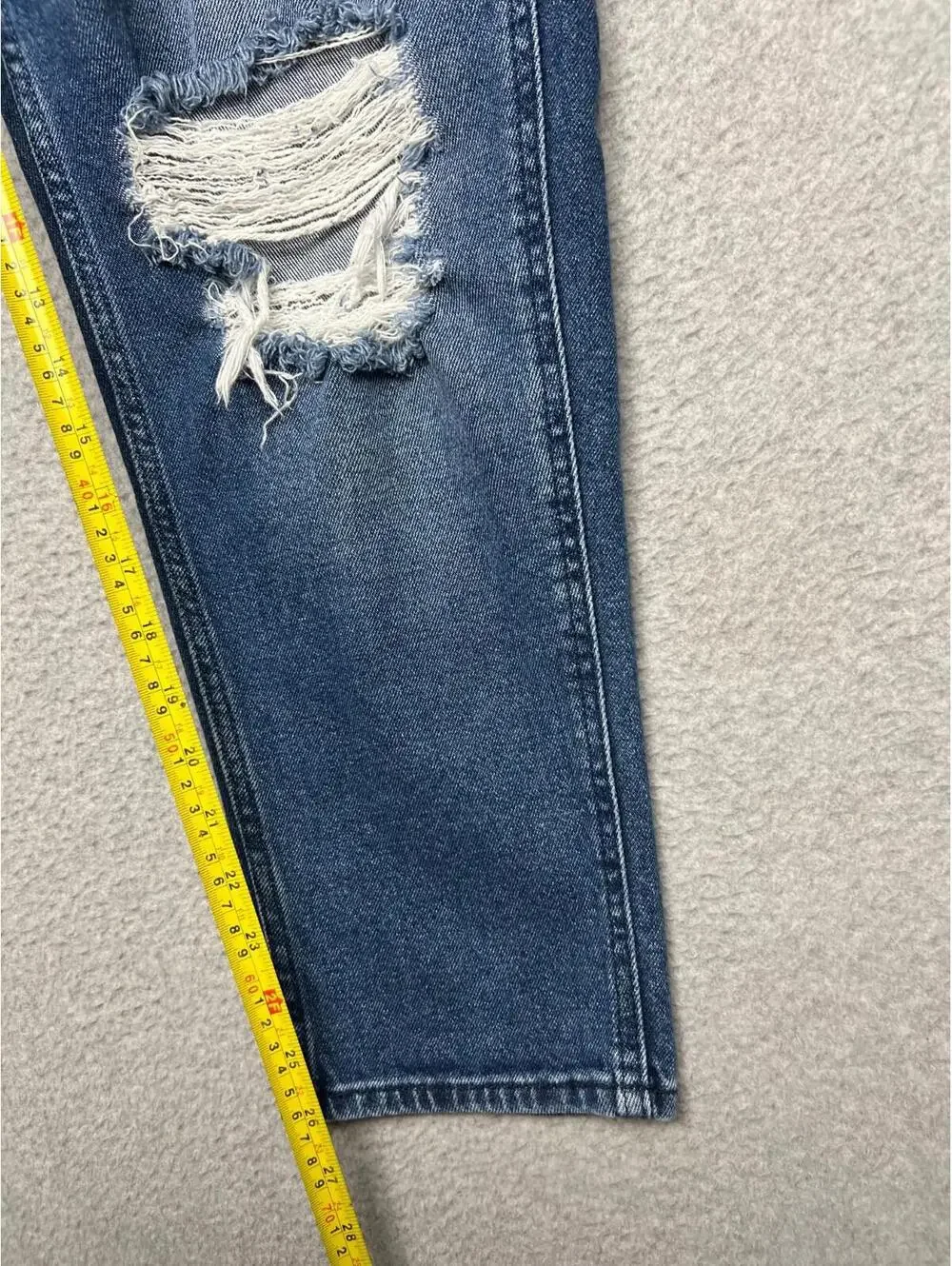 Hollister Jeans low rise Crop boyfriend vintage stretch Jeans size 15R 32W/25L